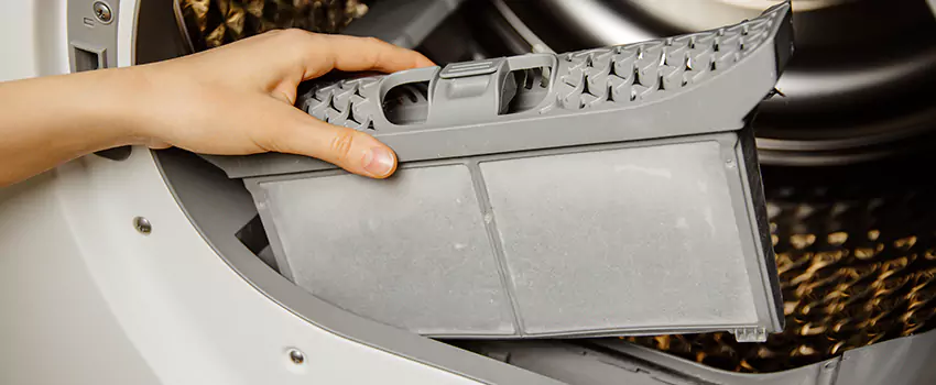 Signs Of A Clogged Dryer Lint Trap in Colton, California